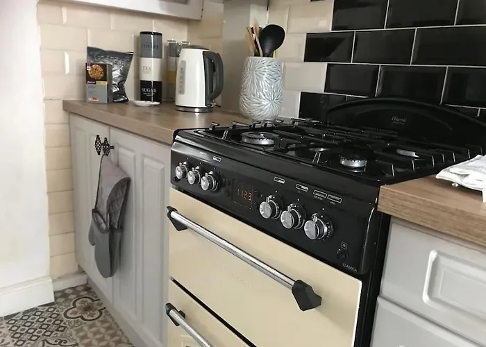 Pipers Cottage - Quirky Cottage Near Ironbridge!