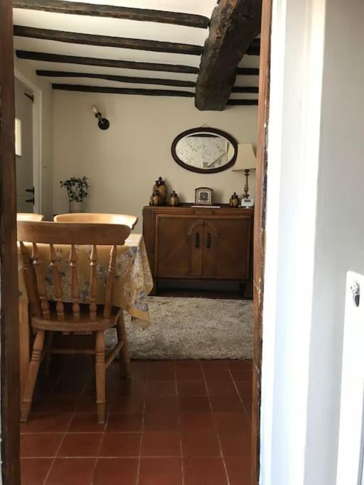 Holiday home Pipers - Quirky Near Ironbridge! *