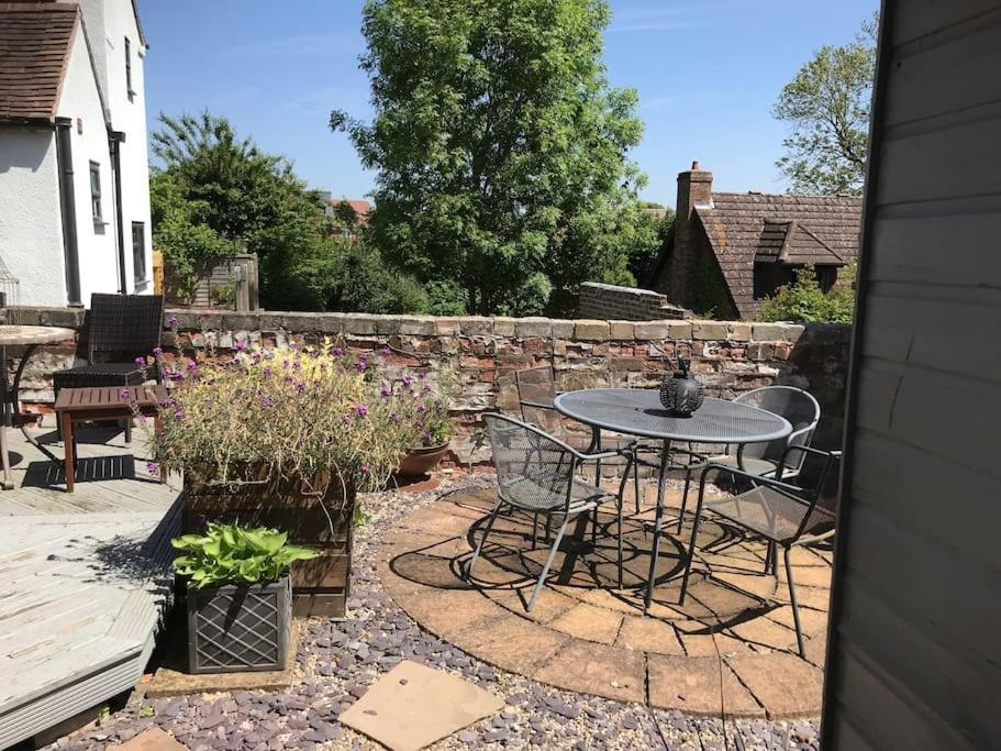 Pipers - Quirky Near Ironbridge! Holiday home Broseley